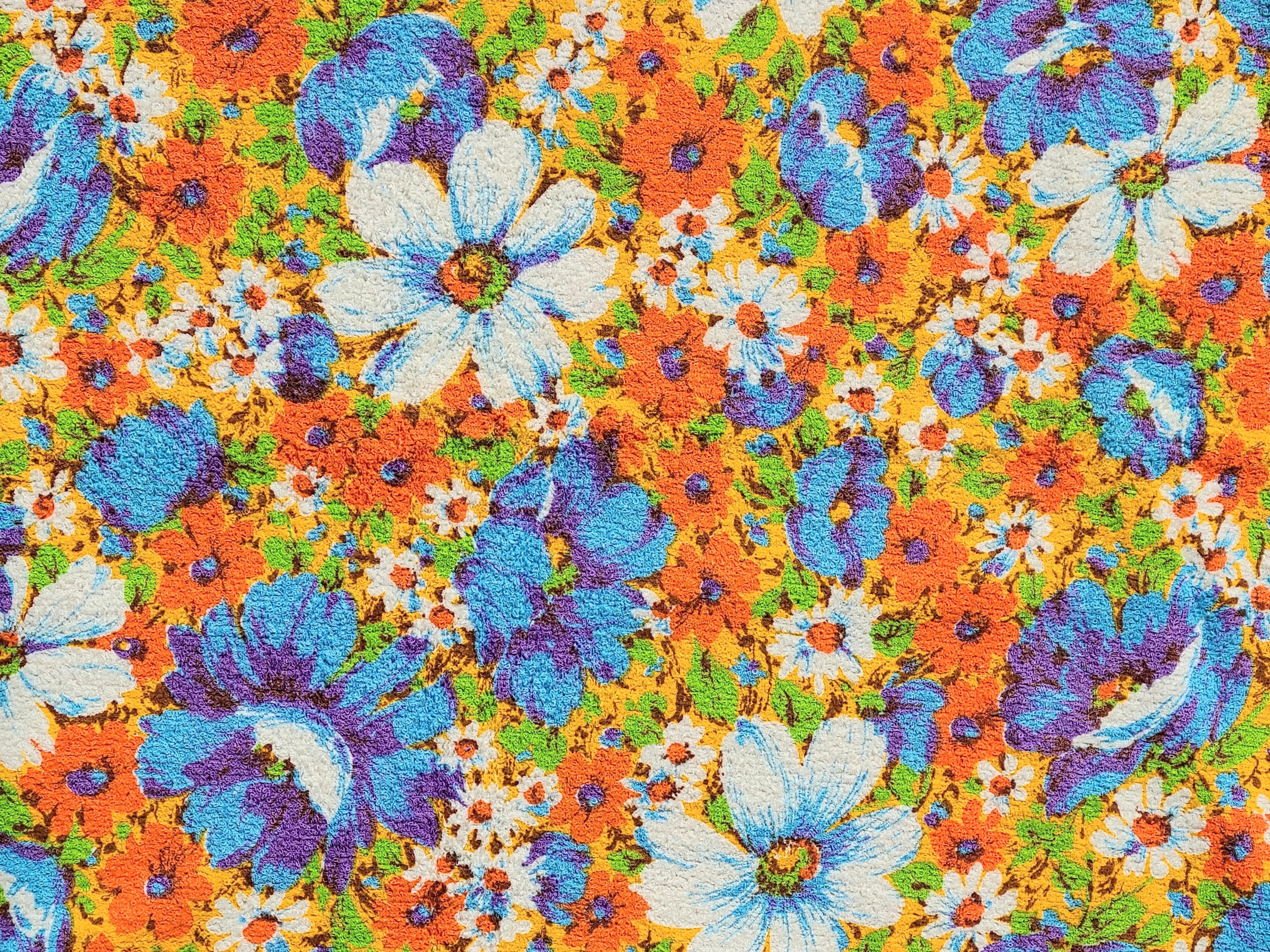 1960s 1970s Retro Fabric - Cotton - Terrycloth - Vibrant Floral - Fabric Remnant - 6TR62