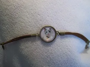 Bronze Brown Leather Bubble White Cat Bracelet (B408)