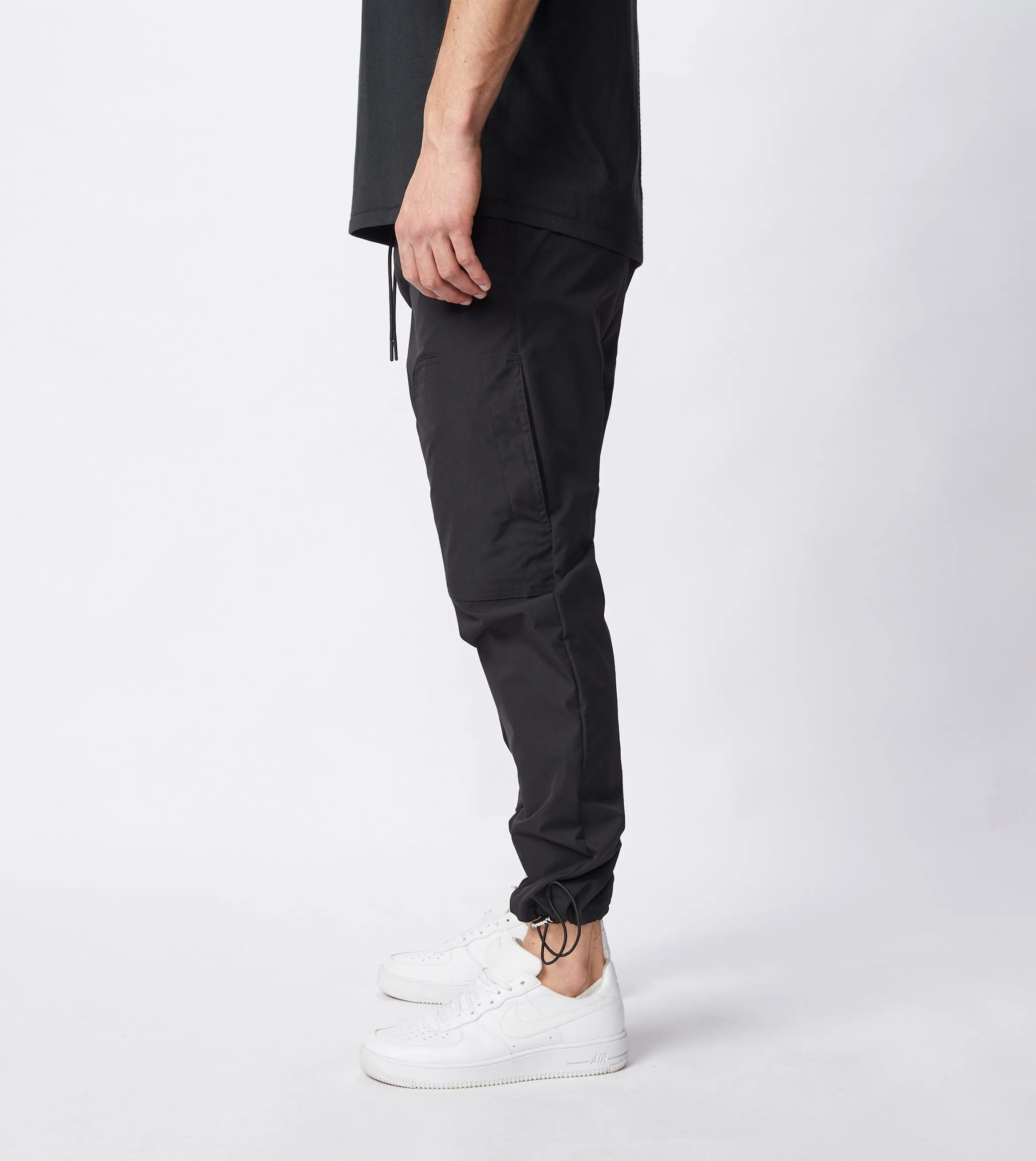 Jumpa Tech Pant Black