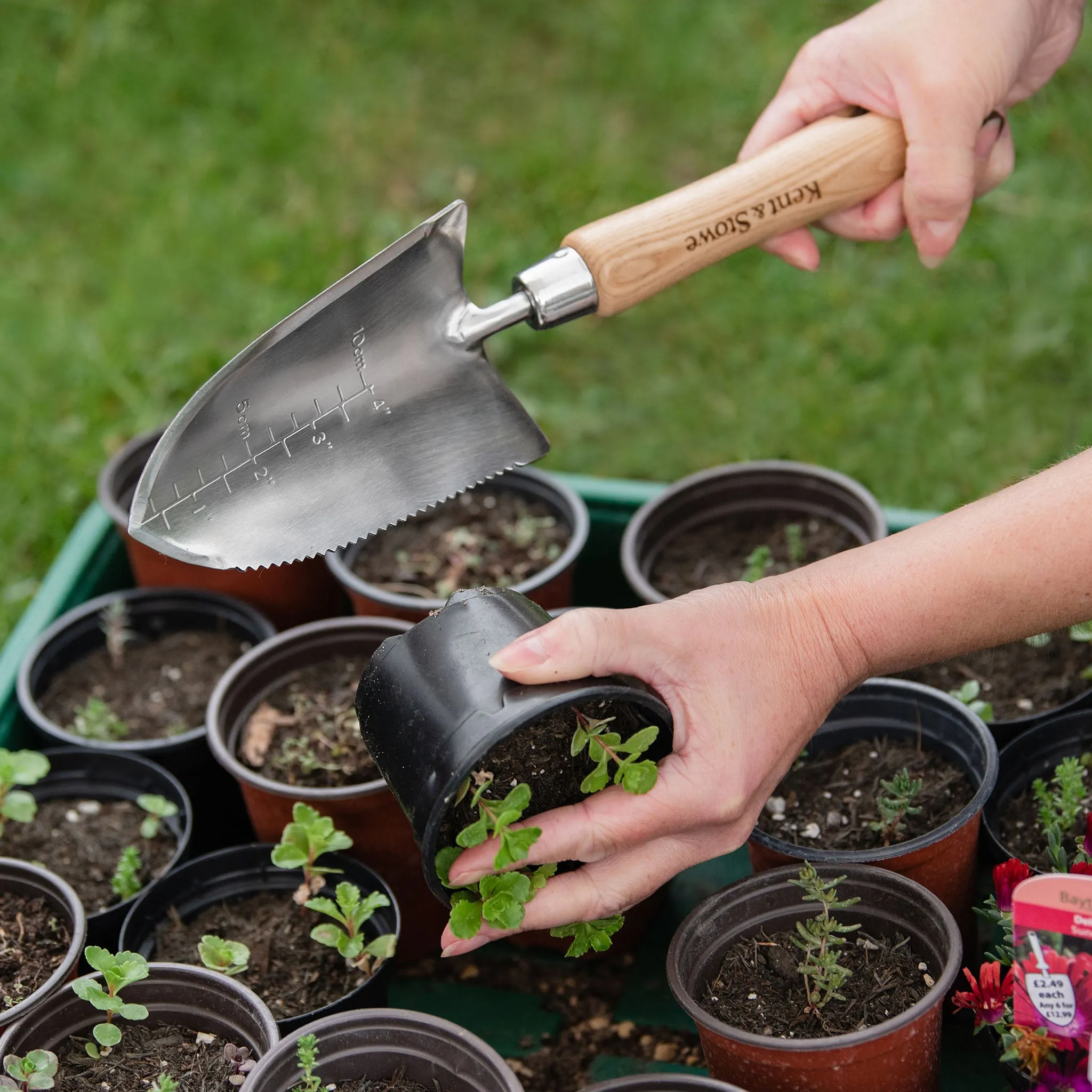 Kent & Stowe The Capability Trowel