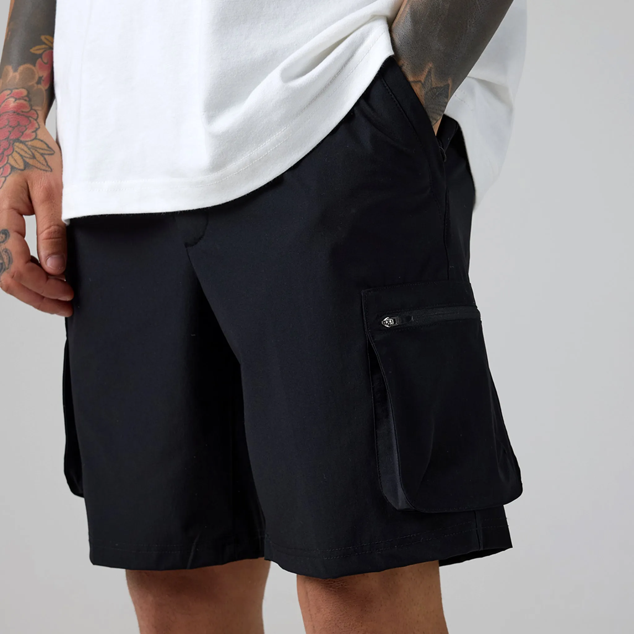 Tech Utility Short | Black