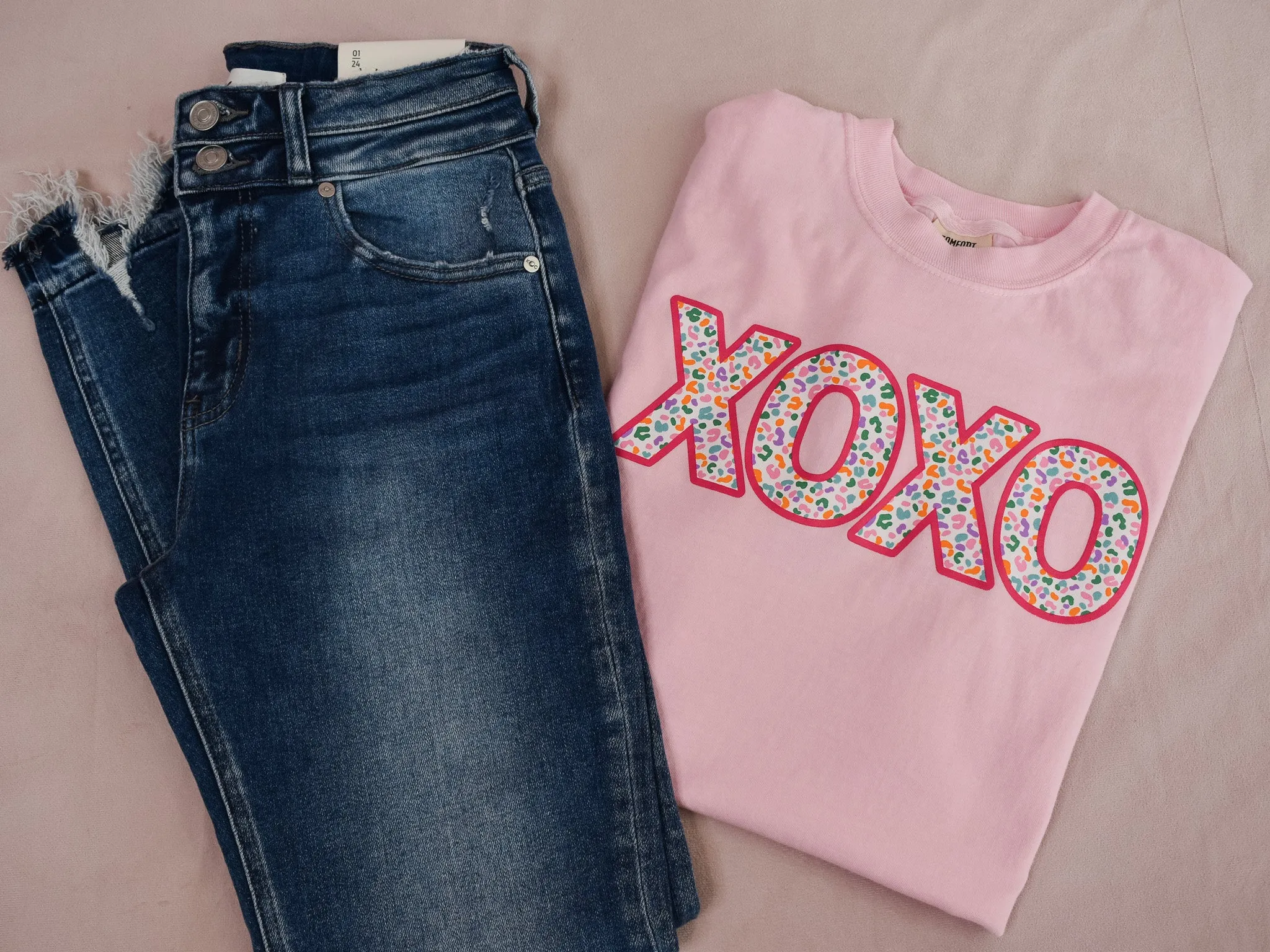 XOXO Graphic Tee